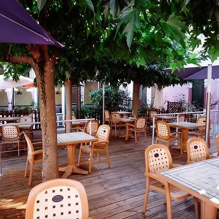 Hotel Pedussaut